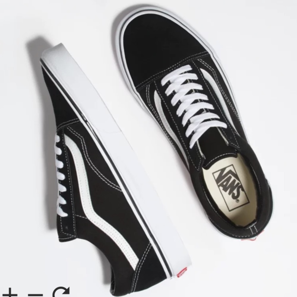 Vans Womens Old Skool black/white. 6.5 great condition!